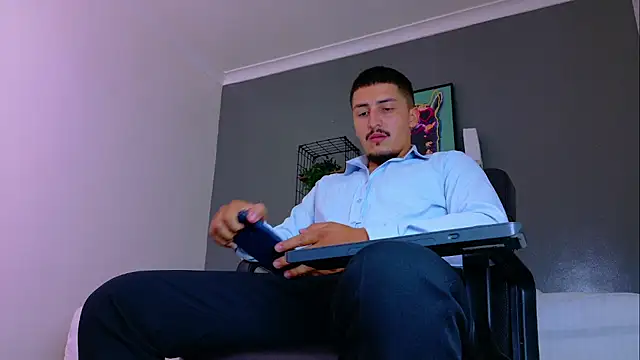 Snapshot of MrFox__ chatting on 05.16.26 MrFox online show from 05.16.26