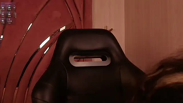 Emilia Bons online show from 02.18.26