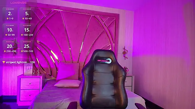 Emilia Bons online show from 03.10.26