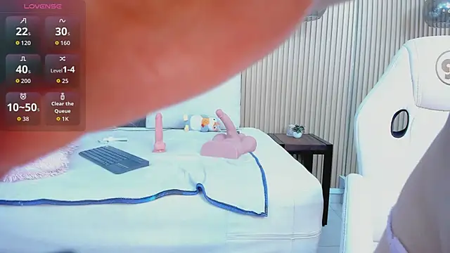 Snapshot of chloe_murray chatting on 09.19.25 chloe murray online show from 09.19.25