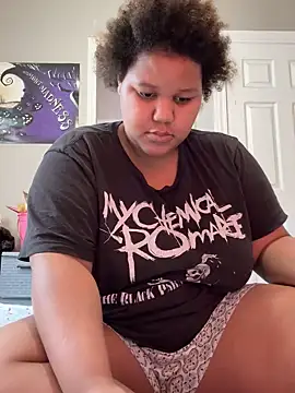 chocolate bella online show from 09.28.25