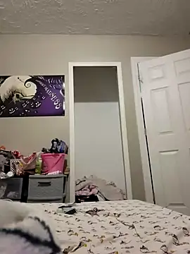 chocolate bella online show from 10.25.25