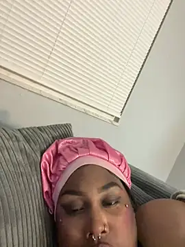 Snapshot of Cocomamii1 chatting on 01.18.26 Cocomamii1 online show from 01.18.26