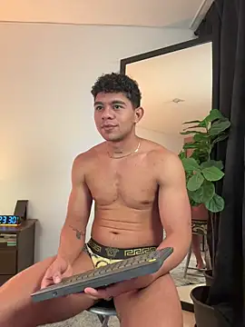 austin spears  online show from 11.07.25