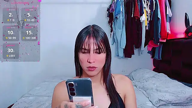 Snapshot of Azley_sweet chatting on 06.10.26 Azley sweet online show from 06.10.26