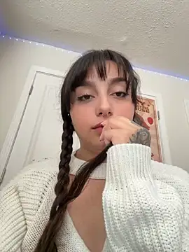 CharmingMaddie online show from 09.19.25