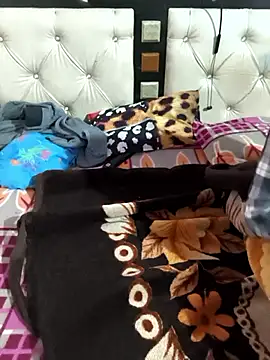 Love-pari077 online show from 12.03.25