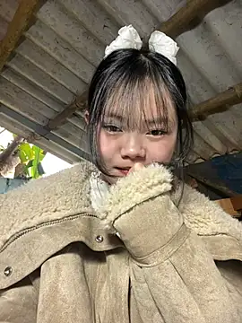 Snapshot of AdamLazis chatting on 02.18.26 AdamLazis online show from 02.18.26