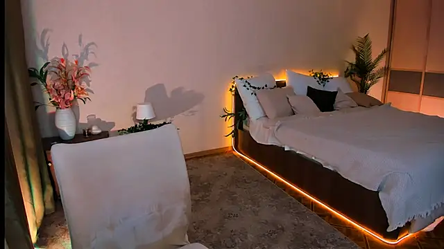 ChristinaConteeree online show from 10.21.25