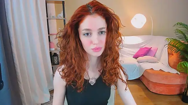 ChristinaConteeree online show from 11.04.25