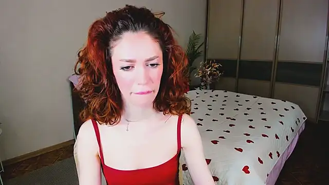 ChristinaConteeree online show from 04.12.26