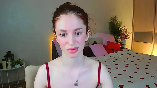 Snapshot of ChristinaConteeree chatting on 05.15.26 ChristinaConteeree online show from 05.15.26