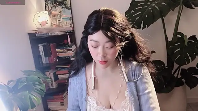 Emmaq996 online show from 02.06.26