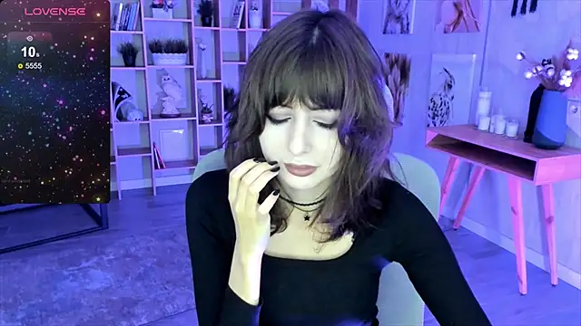 CrystallBloom online show from 10.17.25