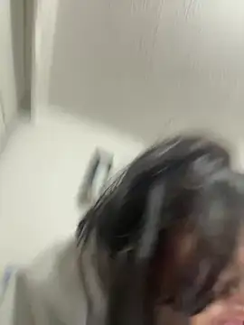 Snapshot of lynn9000 chatting on 08.07.26 lynn9000 online show from 08.07.26