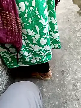 hiddennisha online show from 10.16.25