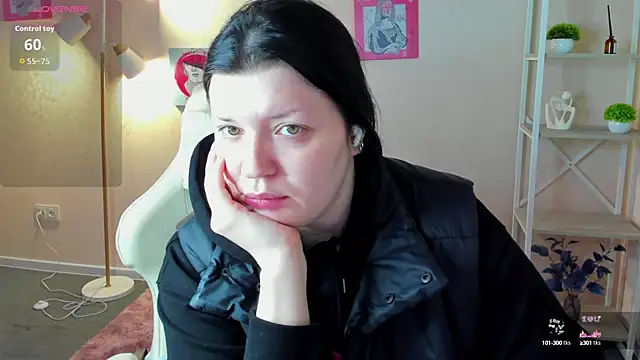 Michele Greenn online show from 09.10.25