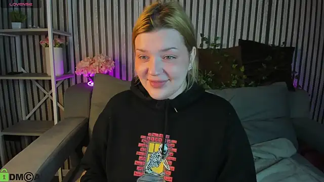 Michele Greenn online show from 04.14.26