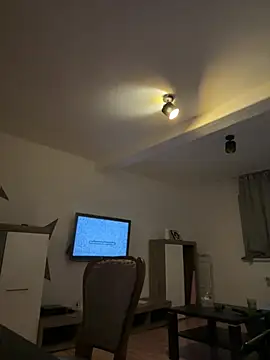 Snapshot of irimiea1729 chatting on 02.18.26 irimiea1729 online show from 02.18.26