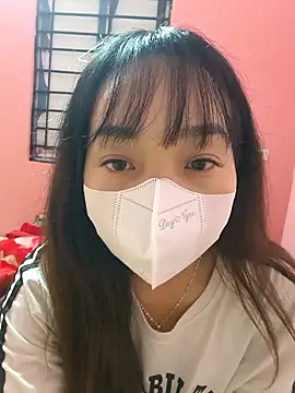 NguyenMyy online show from 12.21.25