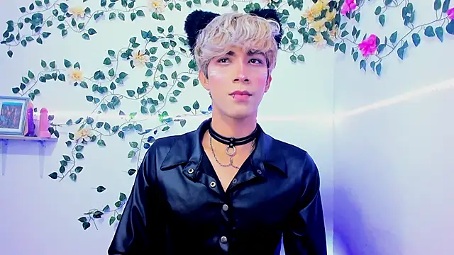 Cooperrosscute233 online show from 09.12.25