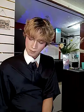 Cooperrosscute233 online show from 03.22.26