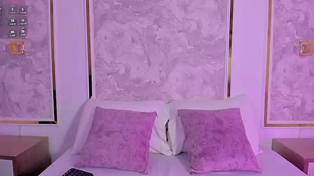 giselle anelise online show from 04.18.26