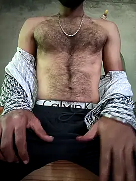 Snapshot of sexysoulll chatting on 10.10.25 sexysoulll online show from 10.10.25