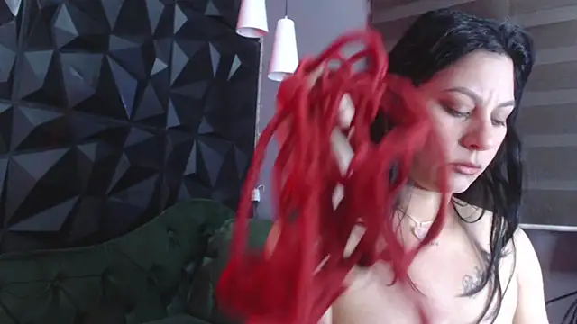 helenasaenz online show from 12.01.25