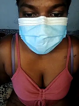 Snapshot of chubybabi chatting on 09.18.25 chubybabi online show from 09.18.25