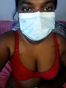 Snapshot of chubybabi chatting on 09.28.25 chubybabi online show from 09.28.25