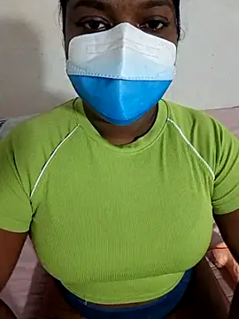 Snapshot of chubybabi chatting on 11.19.25 chubybabi online show from 11.19.25