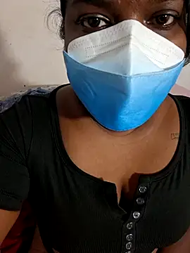 Snapshot of chubybabi chatting on 11.23.25 chubybabi online show from 11.23.25