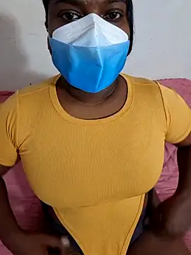 Snapshot of chubybabi chatting on 11.24.25 chubybabi online show from 11.24.25