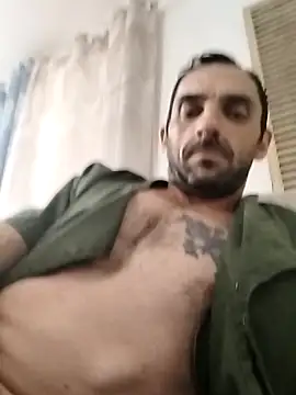 Snapshot of hotmen83 chatting on 09.30.25 hotmen83 online show from 09.30.25