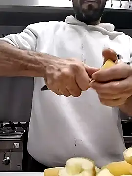 Snapshot of hotmen83 chatting on 10.11.25 hotmen83 online show from 10.11.25