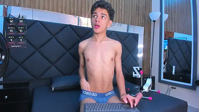 owen  johnson online show from 09.13.25