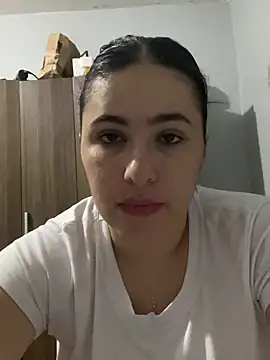 IvettSt  online show from 08.04.26