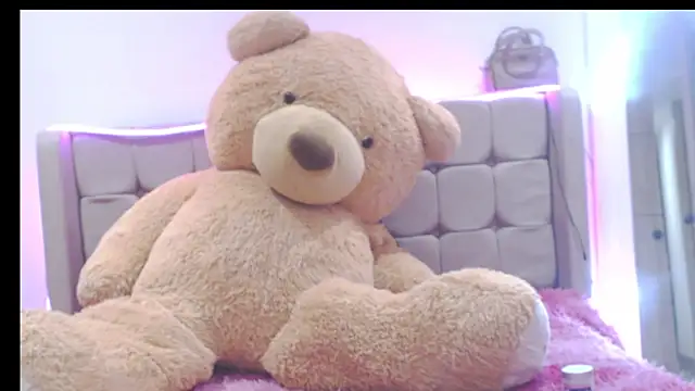 HotAss Hally online show from 04.12.26