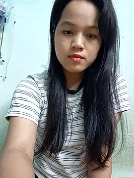 Snapshot of BabySweet-18 chatting on 03.30.26 BabySweet-18 online show from 03.30.26