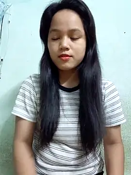 Snapshot of BabySweet-18 chatting on 03.31.26 BabySweet-18 online show from 03.31.26