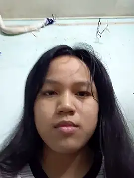 Snapshot of BabySweet-18 chatting on 04.13.26 BabySweet-18 online show from 04.13.26