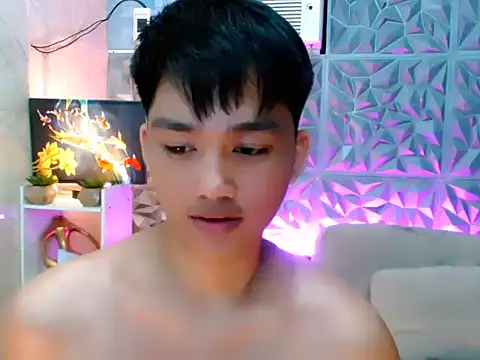 Snapshot of Mister_officer69 chatting on 06.20.26 Mister officer69 online show from 06.20.26