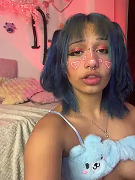 zoelight18 online show from 02.15.26