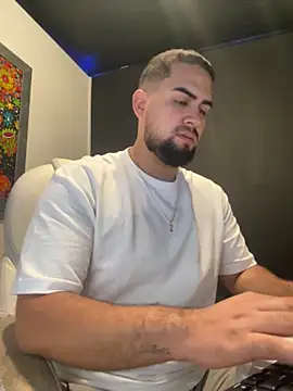 Yuber3 online show from 10.25.25