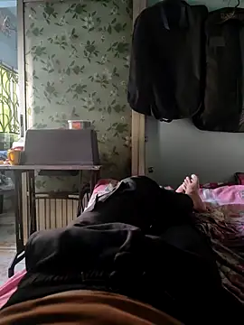 Snapshot of ya_sirwo chatting on 09.17.25 ya sirwo online show from 09.17.25