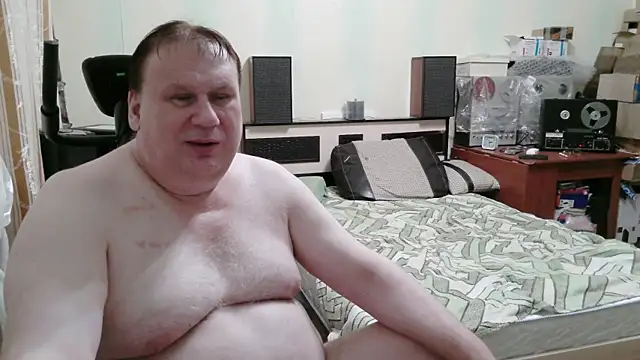 Snapshot of WTDSMN chatting on 10.15.25 WTDSMN online show from 10.15.25