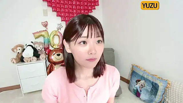 Snapshot of yuzukichi_jp chatting on 04.25.26 yuzukichi jp online show from 04.25.26