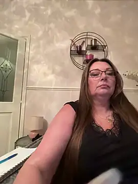 BuxomKitty BBW online show from 04.11.26