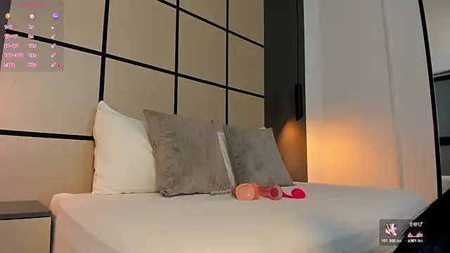 Snapshot of dana_daree chatting on 12.02.25 dana daree online show from 12.02.25